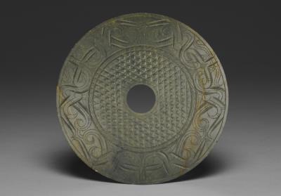 图片[3]-Bi disc with twin-bodied animal-mask pattern, middle Warring States period to Western Han dynasty (375BCE-8CE)-China Archive